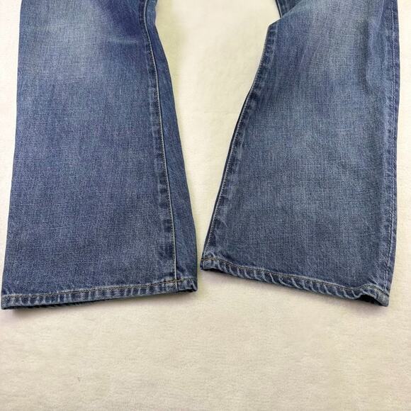 Gap 1969 Distressed Dark Wash Bootcut Jean Men's Size 30x29 - Picture 8 of 12